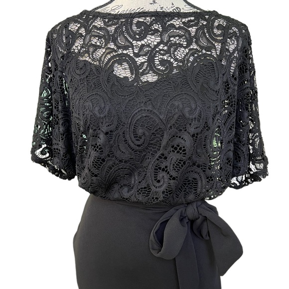 Quiz Dress - Picture 3 of 13